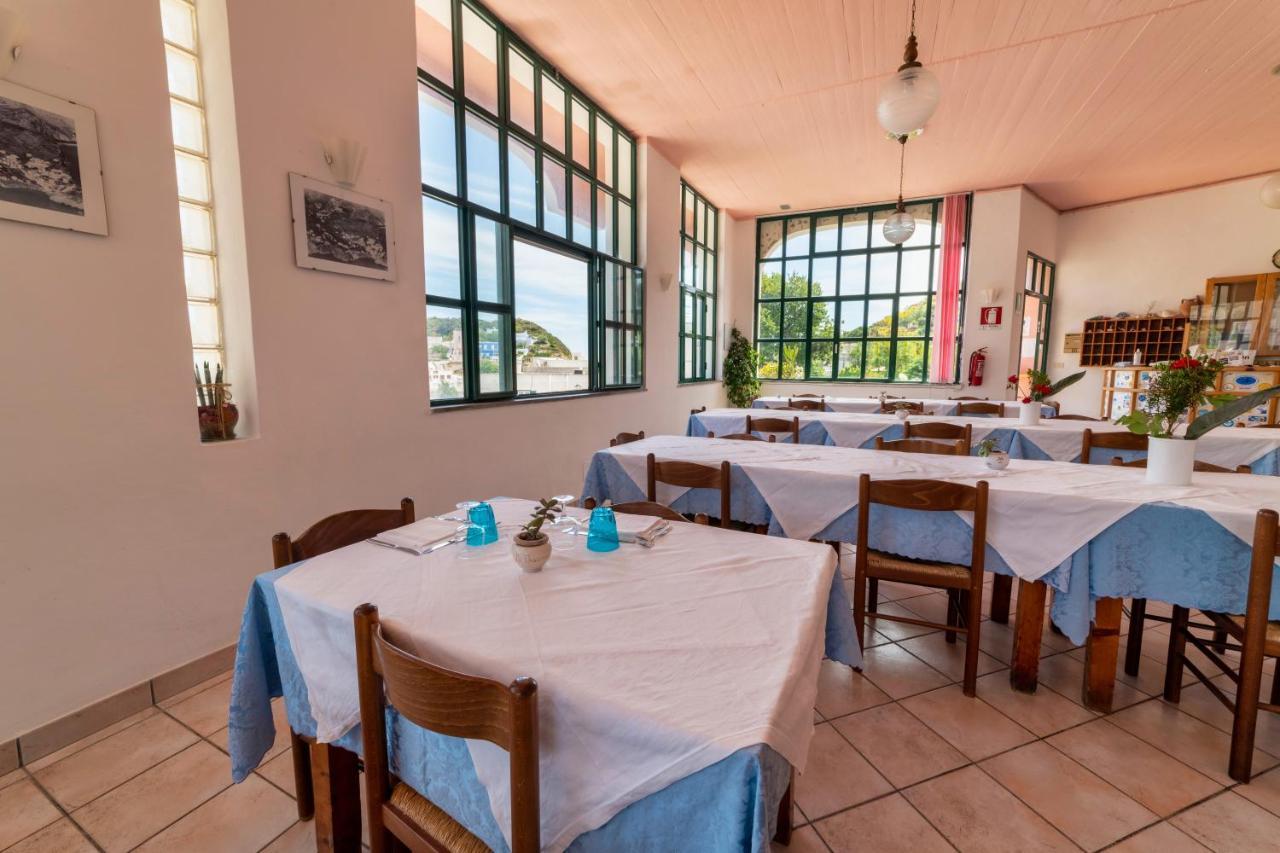 Albergo Le Querce Ponza Kültér fotó