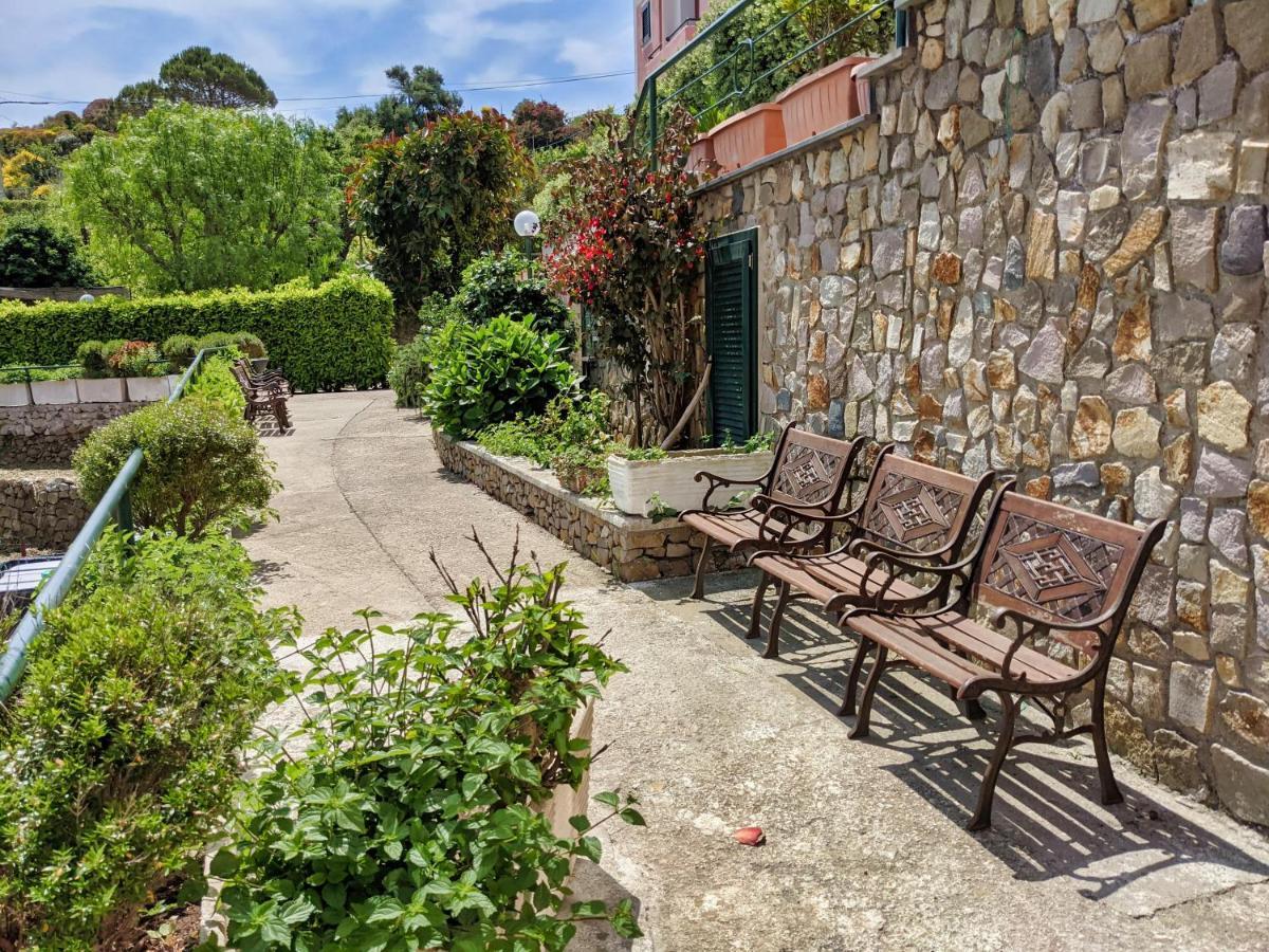 Albergo Le Querce Ponza Kültér fotó