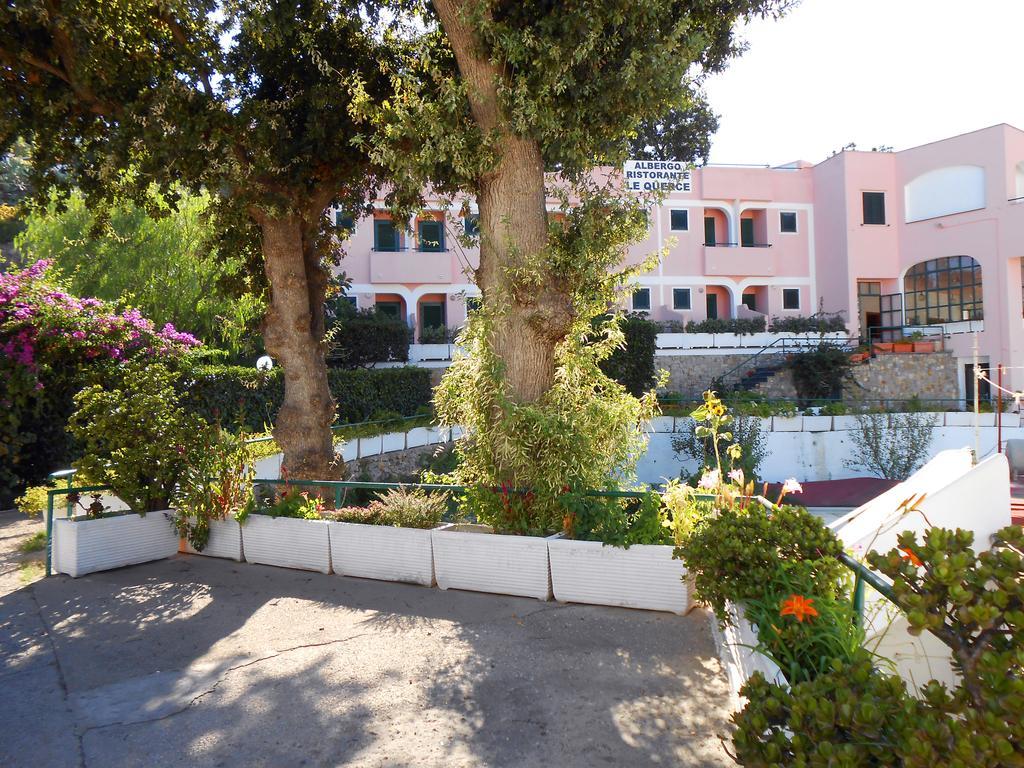 Albergo Le Querce Ponza Kültér fotó