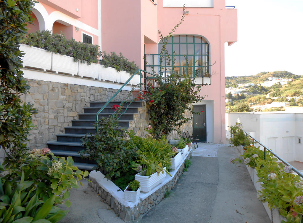 Albergo Le Querce Ponza Kültér fotó